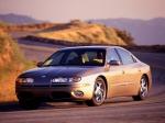 Oldsmobile Aurora 2000 года